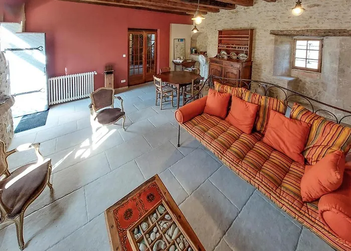 Les Lumas Taize-Aizie